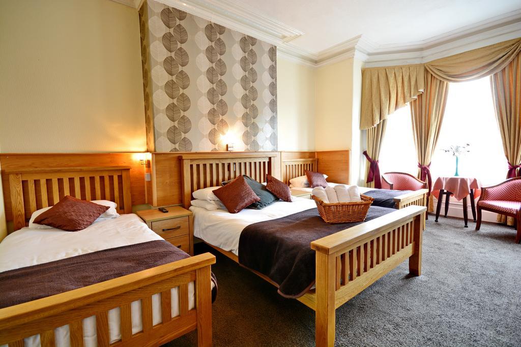 The Derby Hotel Blackpool Buitenkant foto